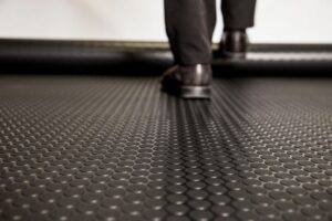 black-rubber-mats