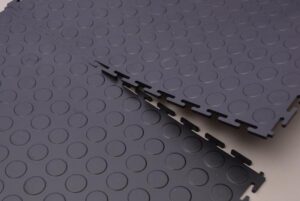 black-rubber-mats