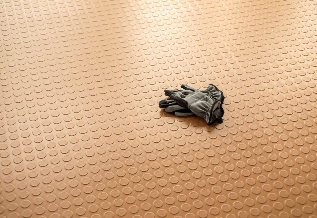 beige-rubber-mats